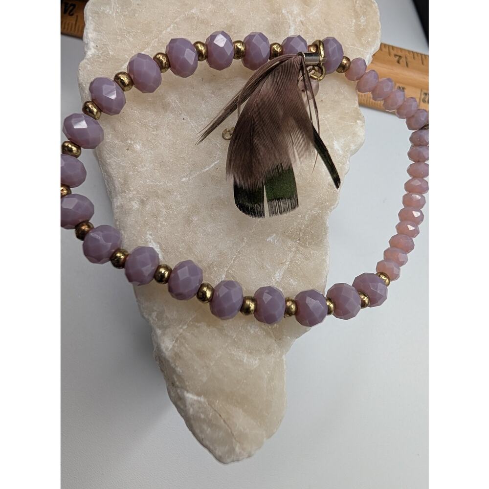 Pink Pewter Purple Faceted Bead Bracelet Feather Charm Gold Tone Dangle Fashion